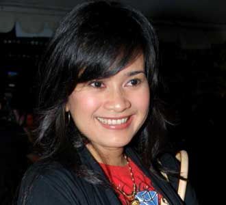 Ikke Nurjanah Setia Menjanda