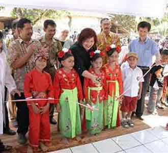 AIA Financial Resmikan Perpustakaan 