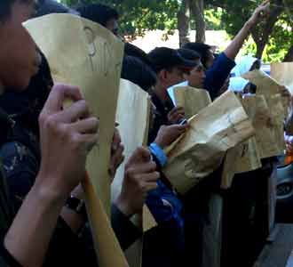 Demo Transparansi Dana OPAK