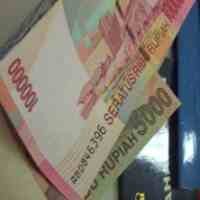 Rupiah Adem Ayem di 10.000/US$