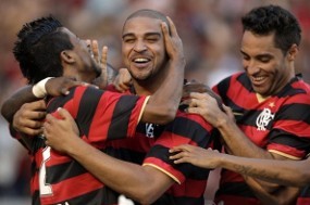 Sepakbola Ceria Bawa Adriano ke Timnas Lagi