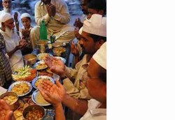 Saat Sahur Jangan Makan Yang Manis-manis