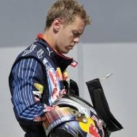 Vettel Perpanjang Kontrak