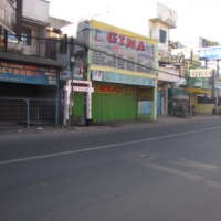 Hari Pertama Puasa, Pedagang Hilang dan Jalanan Lengang