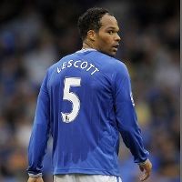 Soal Lescott, City Belum Ada Kemajuan