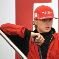 Kimi Yakin Naik Podium 