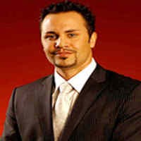 Tersangka Pembunuhan Model Bikini Ditemukan Tewas