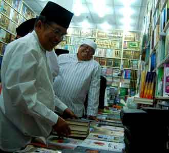 JK Ngabuburit di Mal