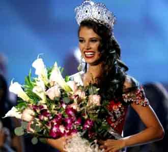 Stefania Fernandez, Miss Universe 2009