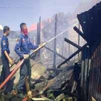 Dua Rumah di Tambak Mayor Ludes Dilalap Api