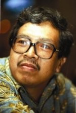 Sastrawan Radhar Panca Dahana Terima Kuntowijoyo Award 2009