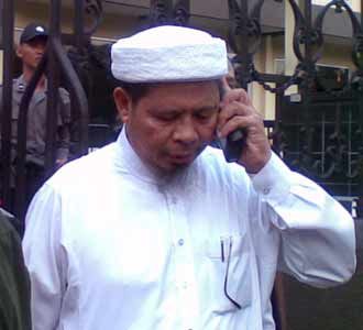 Abu Jibril Datangi Mabes Polri