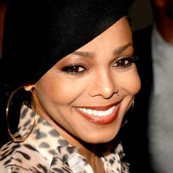 Janet Jackson Akan Ungkap Kematian Michael Lewat Buku