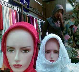 Berburu Produk Fashion dan Asesoris Lebaran