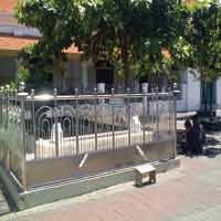 Makam Sunan Ampel Steril dari Pengemis