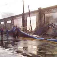 Lebih 24 Jam, Api di PT Kedaung Belum Padam