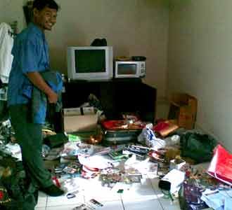 Kantor Arrahmah Berantakan