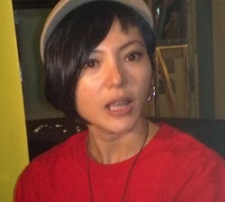 Poppy Sofia Anti Pakai Tanktop di Bulan Puasa 