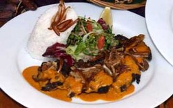 Sedapnya Buka Puasa dengan Buntut Goreng Saus Kurma