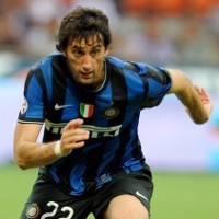 Milito Jadi Bintangnya