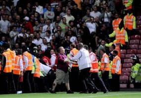 West Ham vs Milwall Rusuh, FA Mengecam