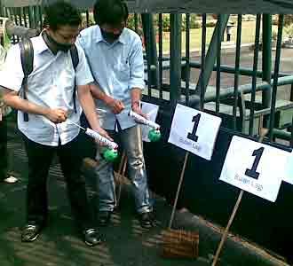 KPPK Semprot DPR dengan Racun Tikus