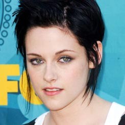Kristen Stewart Jadi Pelacur di Film Drama