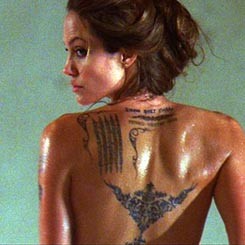 Angelina Jolie Dirayu Beraksi di Wanted 2
