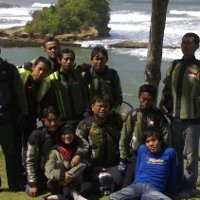 Menikmati Pantai Ujung Genteng