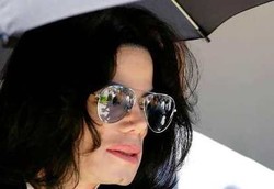 Belajar Dari Kesalahan Michael Jackson untuk Atasi Insomnia