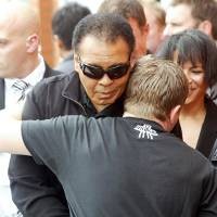 Harunya Hatton Dikunjungi Ali