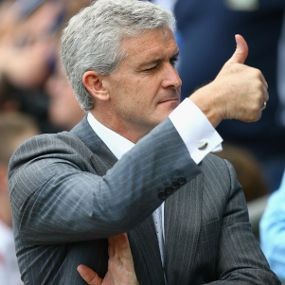 Hughes Puas dan Puji Lescott