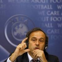 UEFA Berniat Kurangi Utang Klub