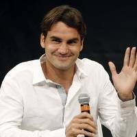 Federer Incar Nomor Enam demi Fans