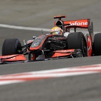 Giliran Hamilton Tercepat