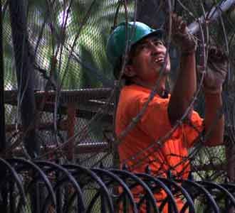 Kedubes Inggris Perbaiki Pagar