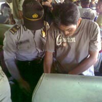 Dua Penumpang Diamankan Saat Razia KA