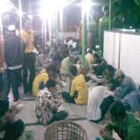 Masjid Al Falah Siapkan 1.000 Nasi Bungkus untuk Berbuka