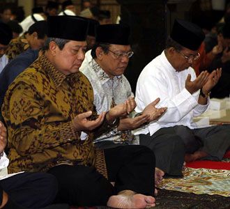 SBY Buka Puasa di Rumah Ketua DPR