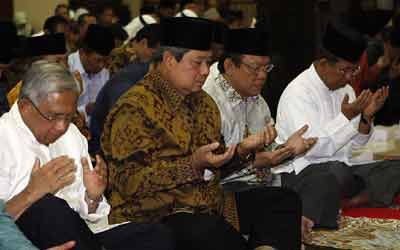 SBY Buka Puasa di Rumah Ketua DPR