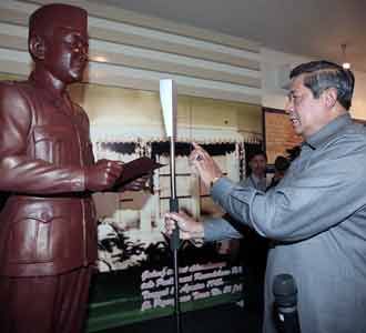 SBY Resmikan Diorama Sejarah RI