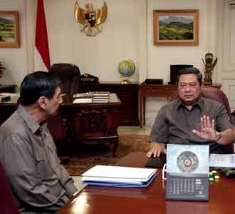 SBY Terima Menhan