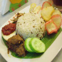 Mampir ke Warung Kopi Tante Li