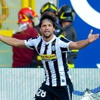 Diego dan Melo Tekuk Roma