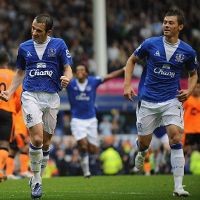 Everton Petik Kemenangan Pertama