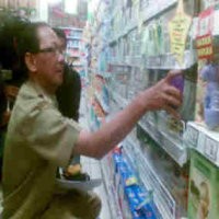 Ribuan Dus Permen dan Makanan Tidak Layak Konsumsi Disita Polisi