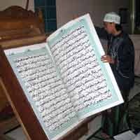 Tarawih Disertai Khataman Quran Ala Ponpes Bustanul Makmur