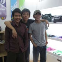 Saat Closet Bermain Rock