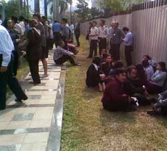 East Building Pasca Gempa