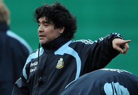 Maradona Ingin 20 Tahun Lebih Muda